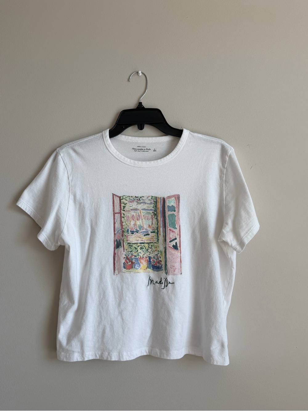 Abercrombie so soft Women's White Short-Sleeve Graphic skimming Matisse Tee L